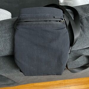 Lululemon Water Bottle Crossbody Bag